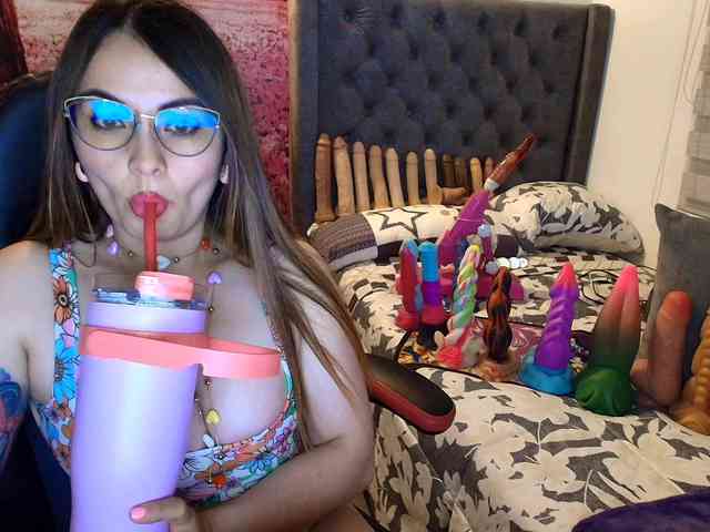 sofia23dirty webcam