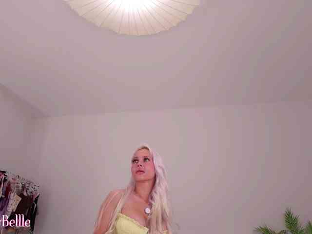 Jolly_Belle webcam