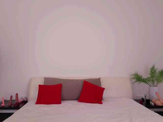 Jolly_Belle webcam