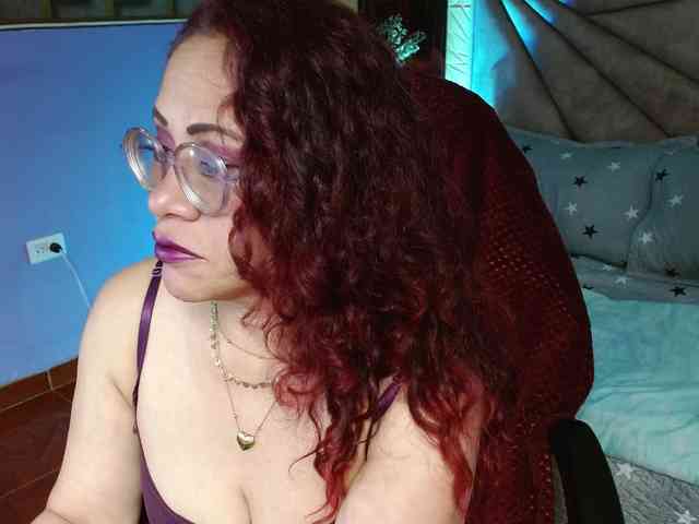 Esmeralda-Oik webcam