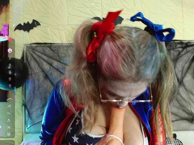 Esmeralda-Oik webcam