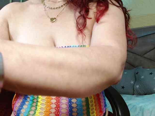 Esmeralda-Oik webcam