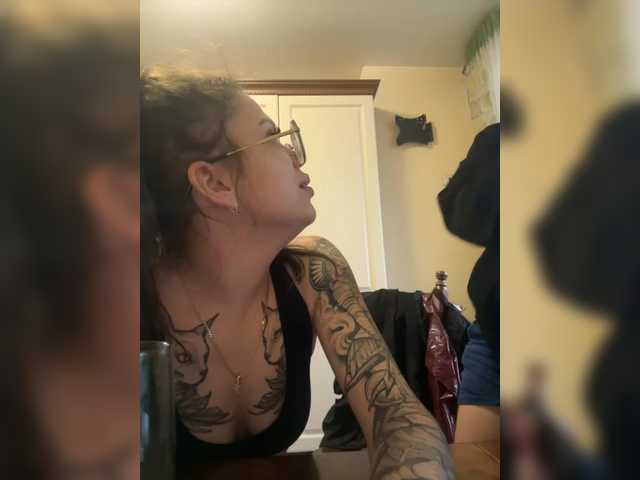 Vai a chattare su Flipflapfap Flipflapfap