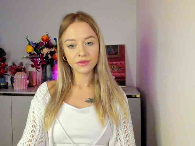 CindyGlam webcam