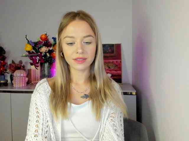 CindyGlam webcam