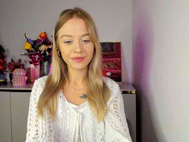 CindyGlam webcam