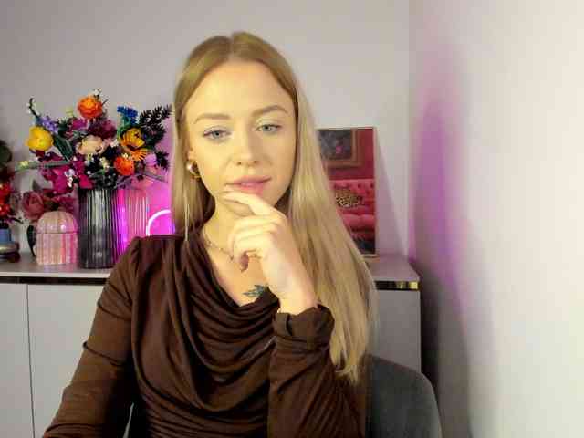CindyGlam webcam