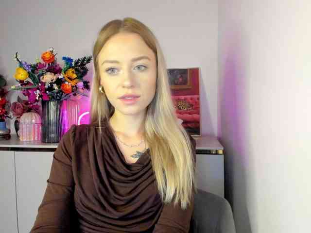 CindyGlam webcam