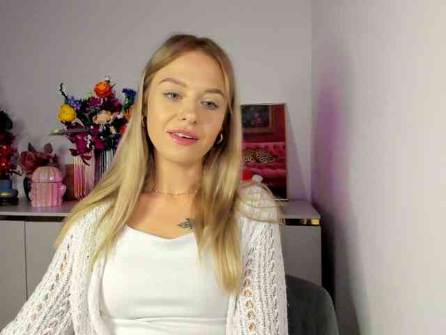 CindyGlam webcam