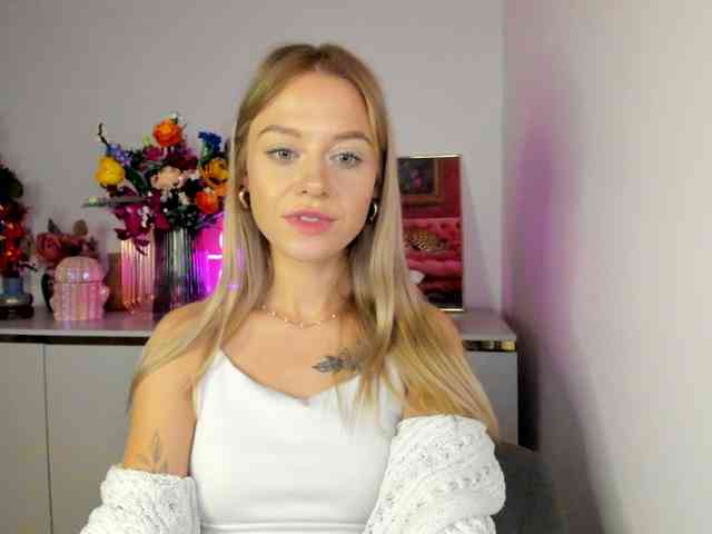 CindyGlam webcam