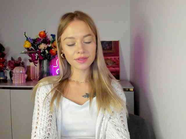 CindyGlam webcam