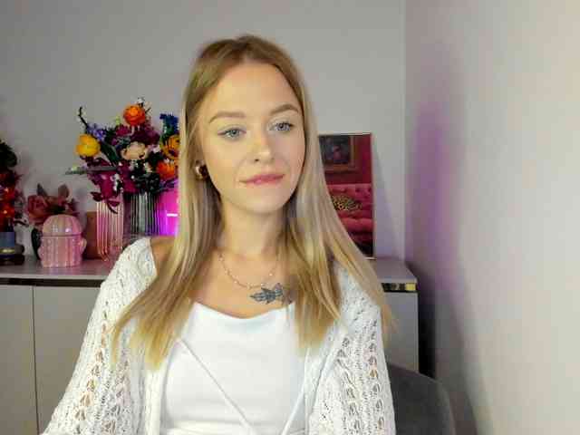 CindyGlam webcam