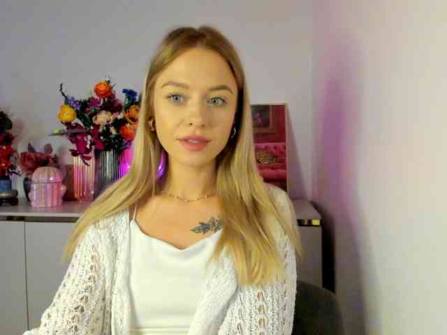 CindyGlam webcam