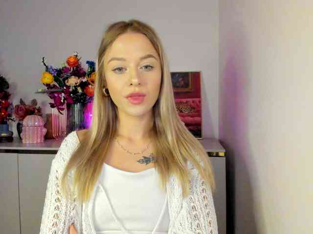 CindyGlam webcam