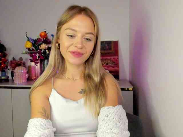 CindyGlam webcam