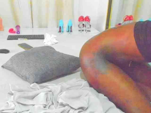 delicious_freak webcam