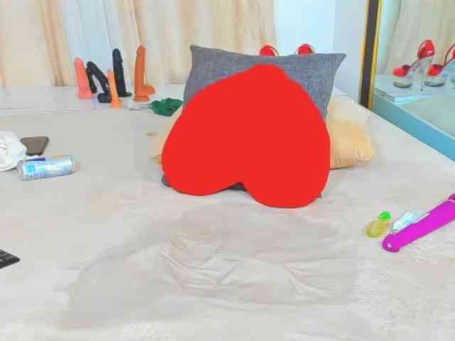 delicious_freak webcam