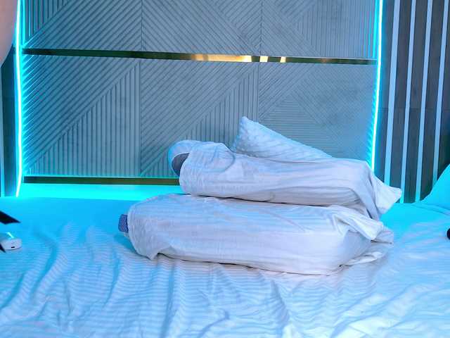 Gratis Live Sexcam mit AlexisCrystal AlexisCrystal