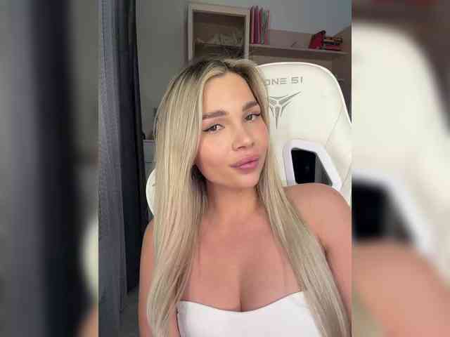 hey_Babyfaces webcam