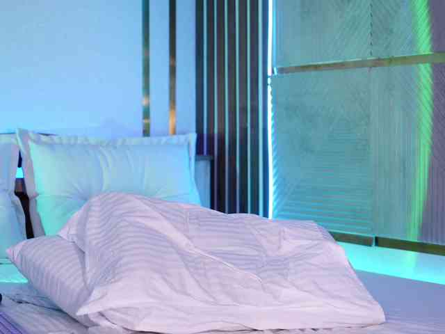 hey_Babyfaces webcam