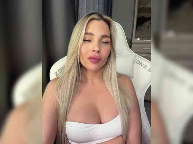 hey_Babyfaces webcam