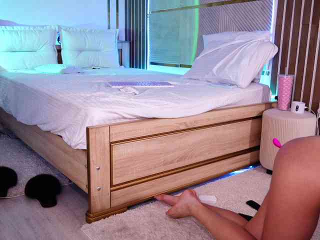 hey_Babyfaces webcam