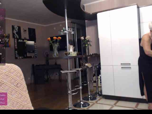 roxana-brooks webcam