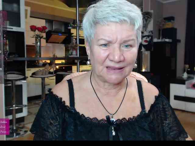 roxana-brooks webcam