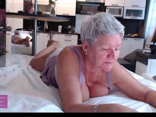 roxana-brooks webcam