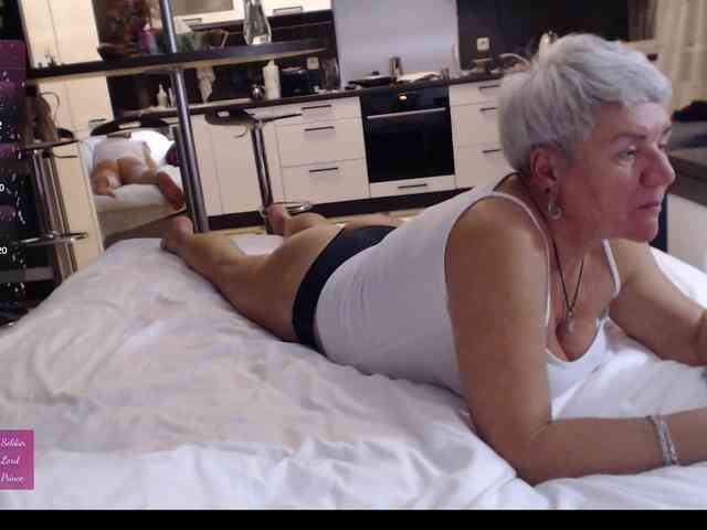 roxana-brooks webcam