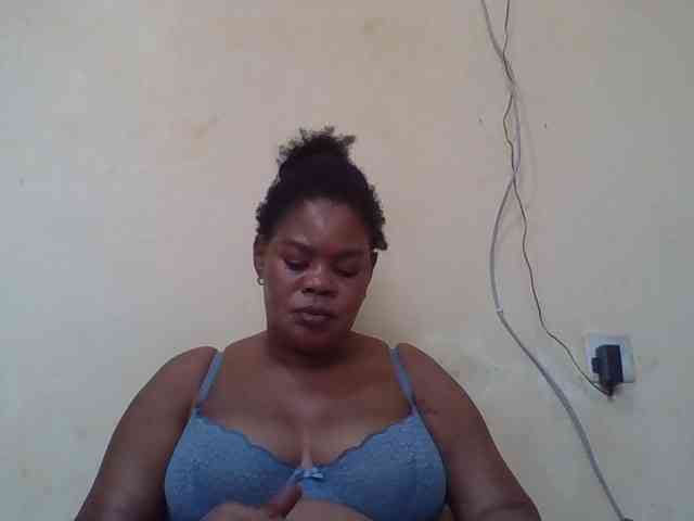Sexydove webcam