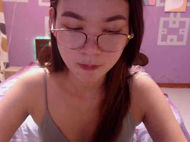 HottieAnne webcam