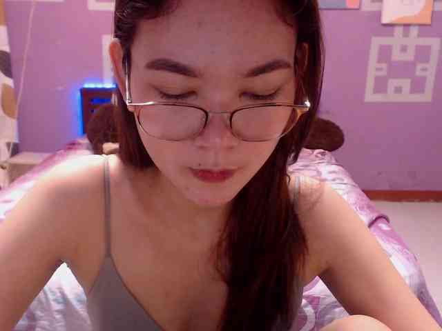 HottieAnne webcam