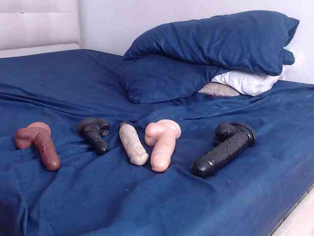 tiny-whore webcam
