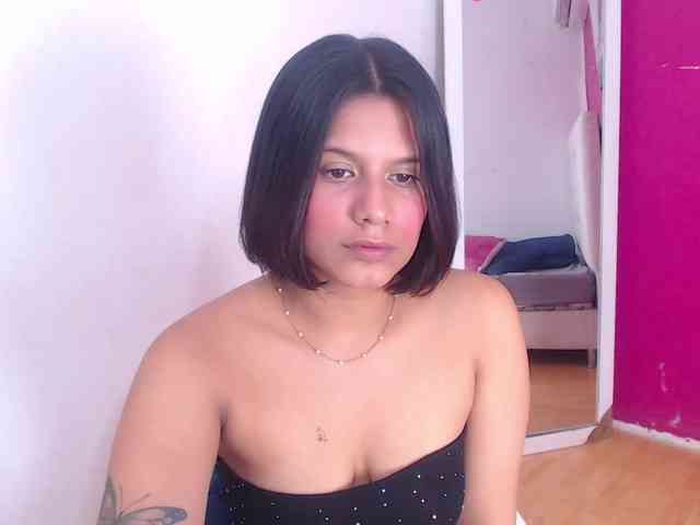 tiny-whore webcam