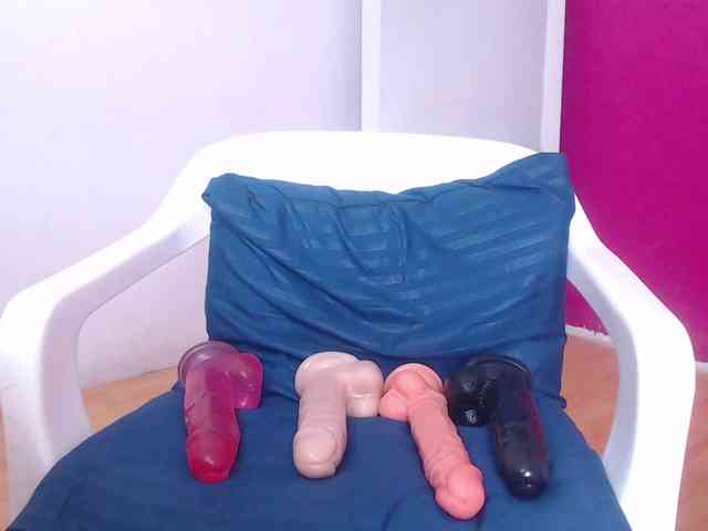 tiny-whore webcam