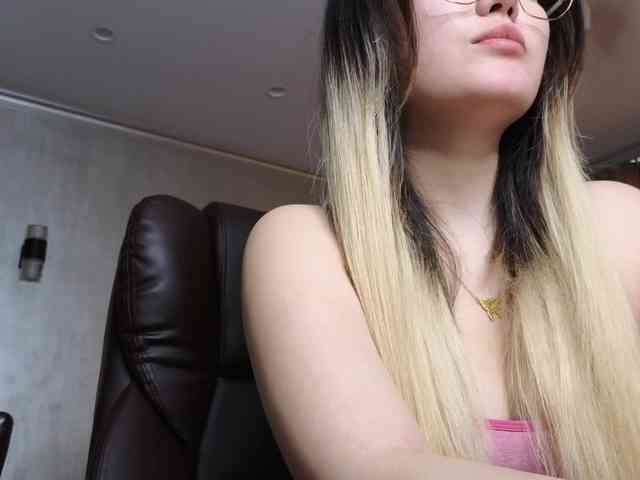 Heaven-Sakura webcam