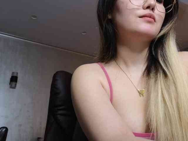 Heaven-Sakura webcam