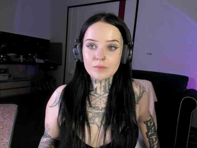 ATOMICKETCHUP webcam