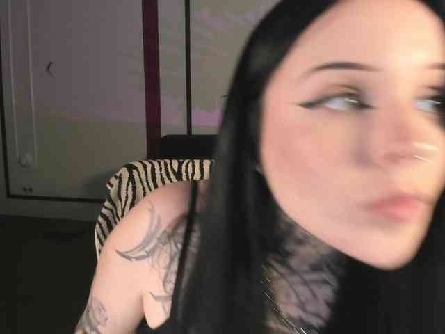 ATOMICKETCHUP webcam