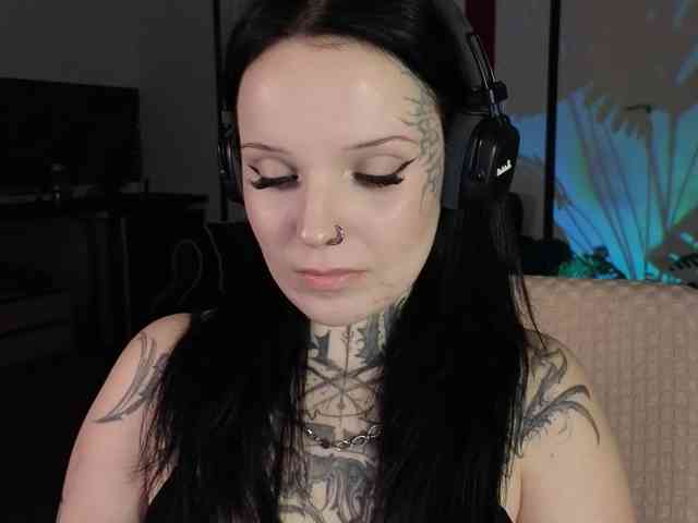 ATOMICKETCHUP webcam