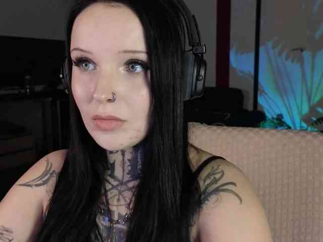 ATOMICKETCHUP webcam