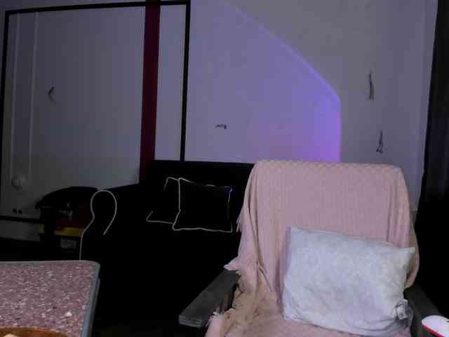 ATOMICKETCHUP webcam