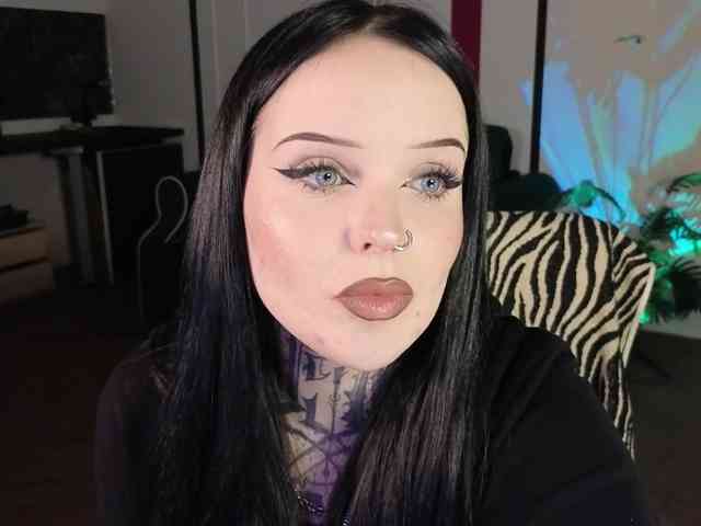 ATOMICKETCHUP webcam