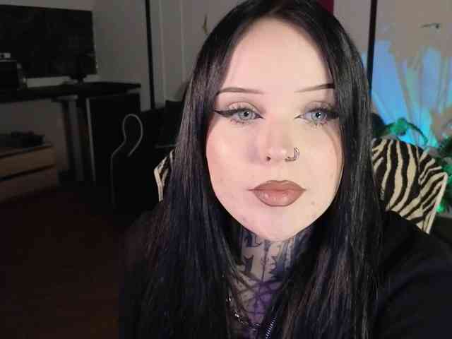 ATOMICKETCHUP webcam