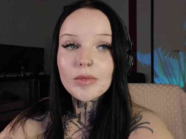 ATOMICKETCHUP webcam