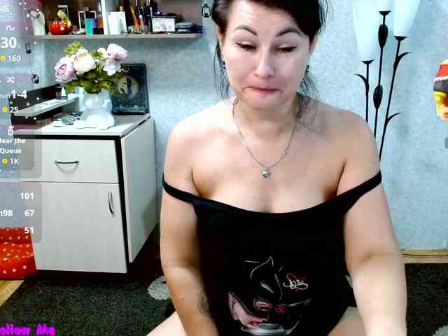 Ellie_ webcam