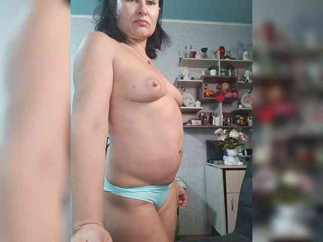 Ellie_ webcam