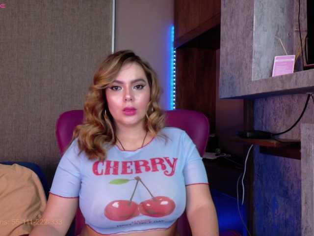 alishaindira2 webcam