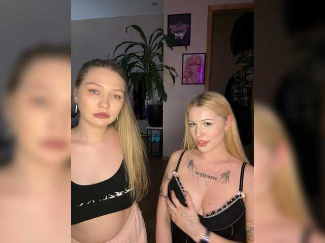 Entra en el chat con el modelo Babyblonde Babyblonde